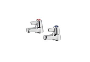 venesta-washrooms-ips-vepps-panelling-sandringham21-leverpillar-taps-b9881aa