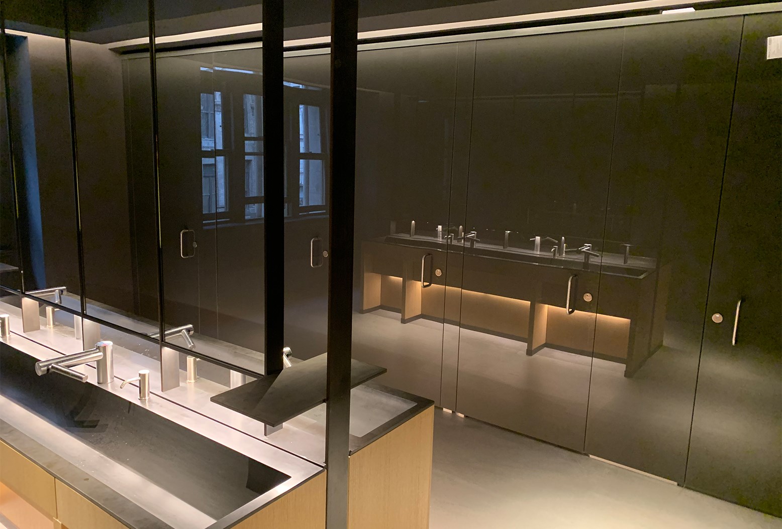 Venesta Washrooms Toilet Cubicles Fotografiska Museum 3