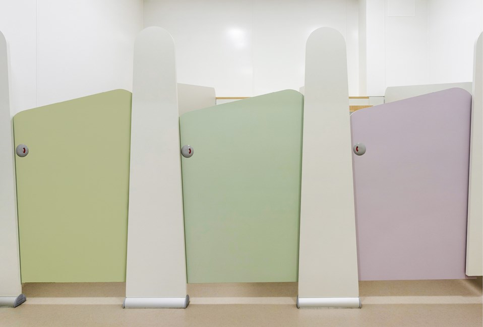 venesta-education-washrooms-case-study-adderlane-academy-nursery3
