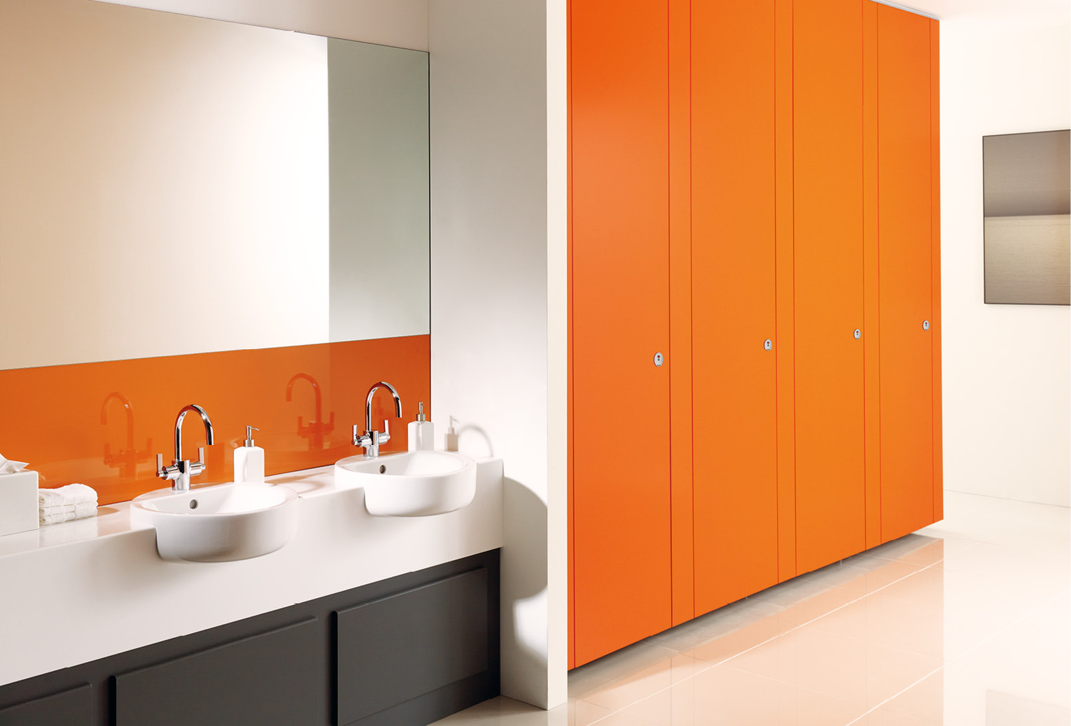 Venesta Washrooms Toilet Cubicles Ips Itis Shopping Centre2