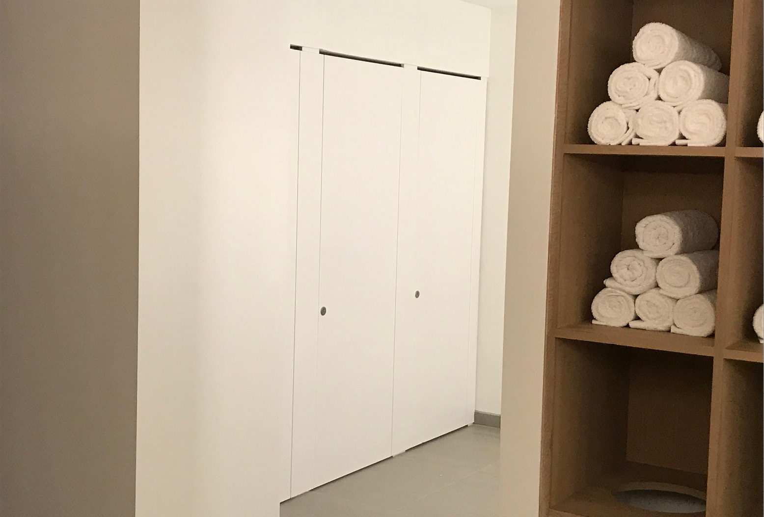 Venesta Washrooms Toilet Cubicles Ips Nexus Club New York4