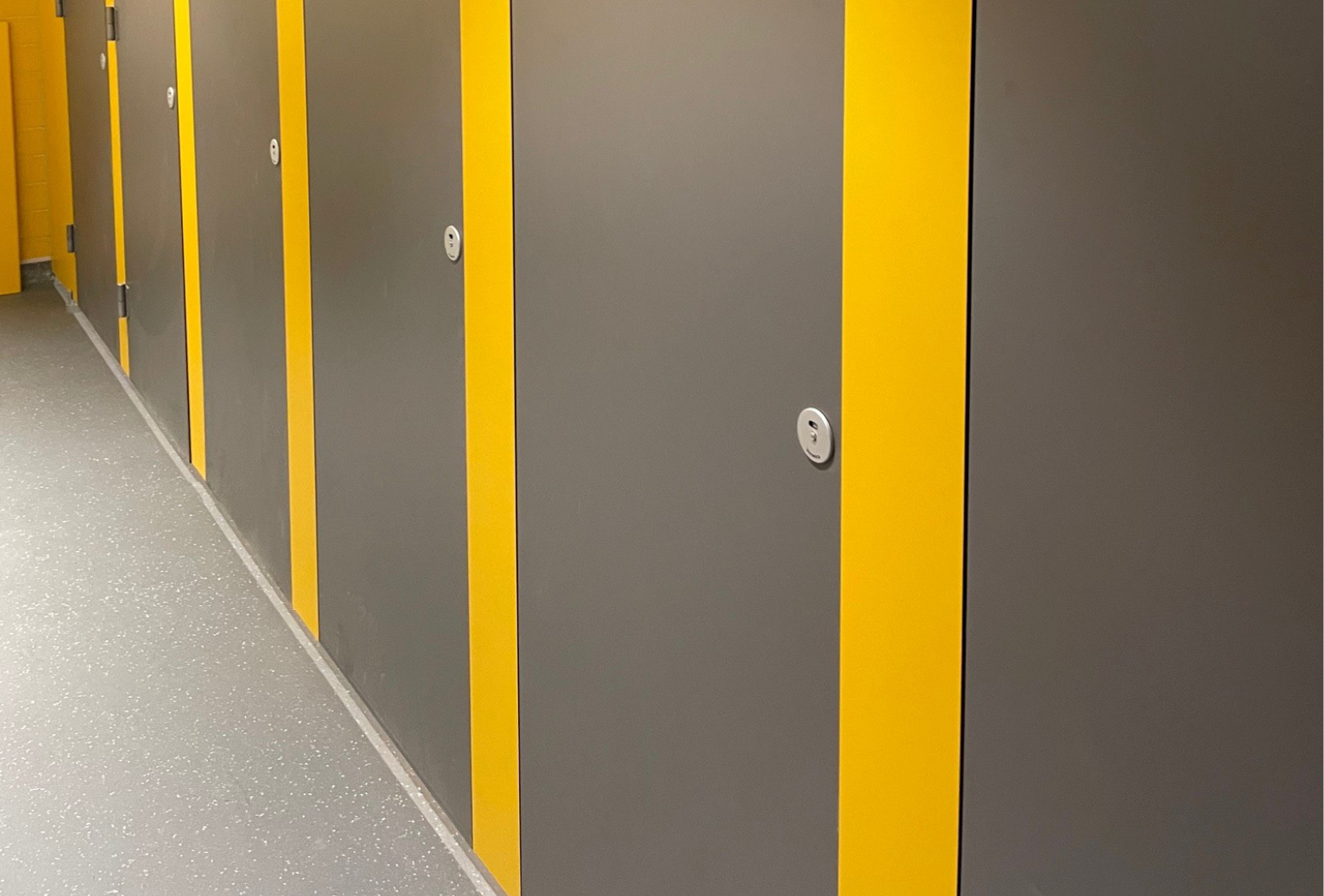 Venesta Washrooms Toilet Cubicles Ips Polka Theatre3