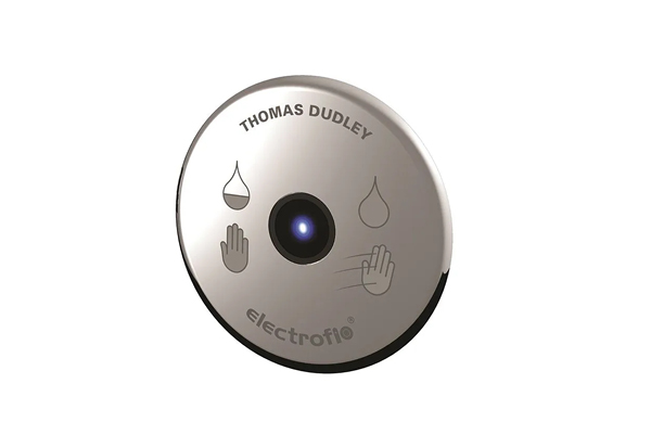 venesta-washrooms-ips-vepps-panelling-thomasdudley-sensor-flush-cist108-109-110