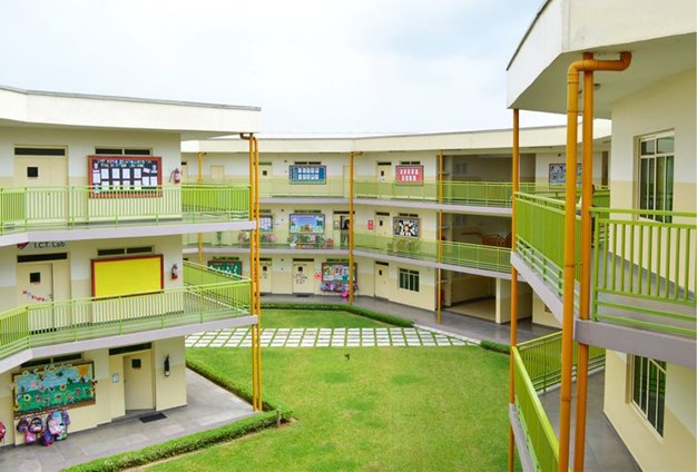 Venesta Washrooms Toilet Cubicles Ips Childrens International School Lagos