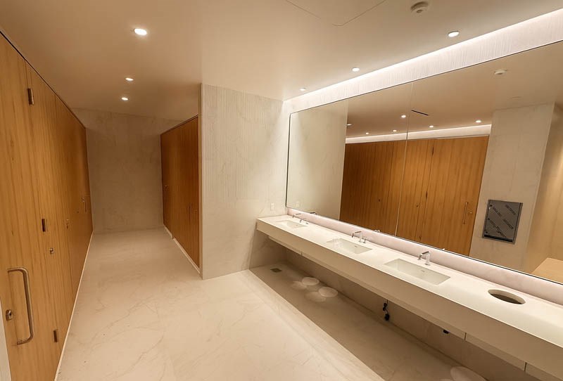 venesta-washrooms-case-study-one-flagler-west-palm-beach-florida3